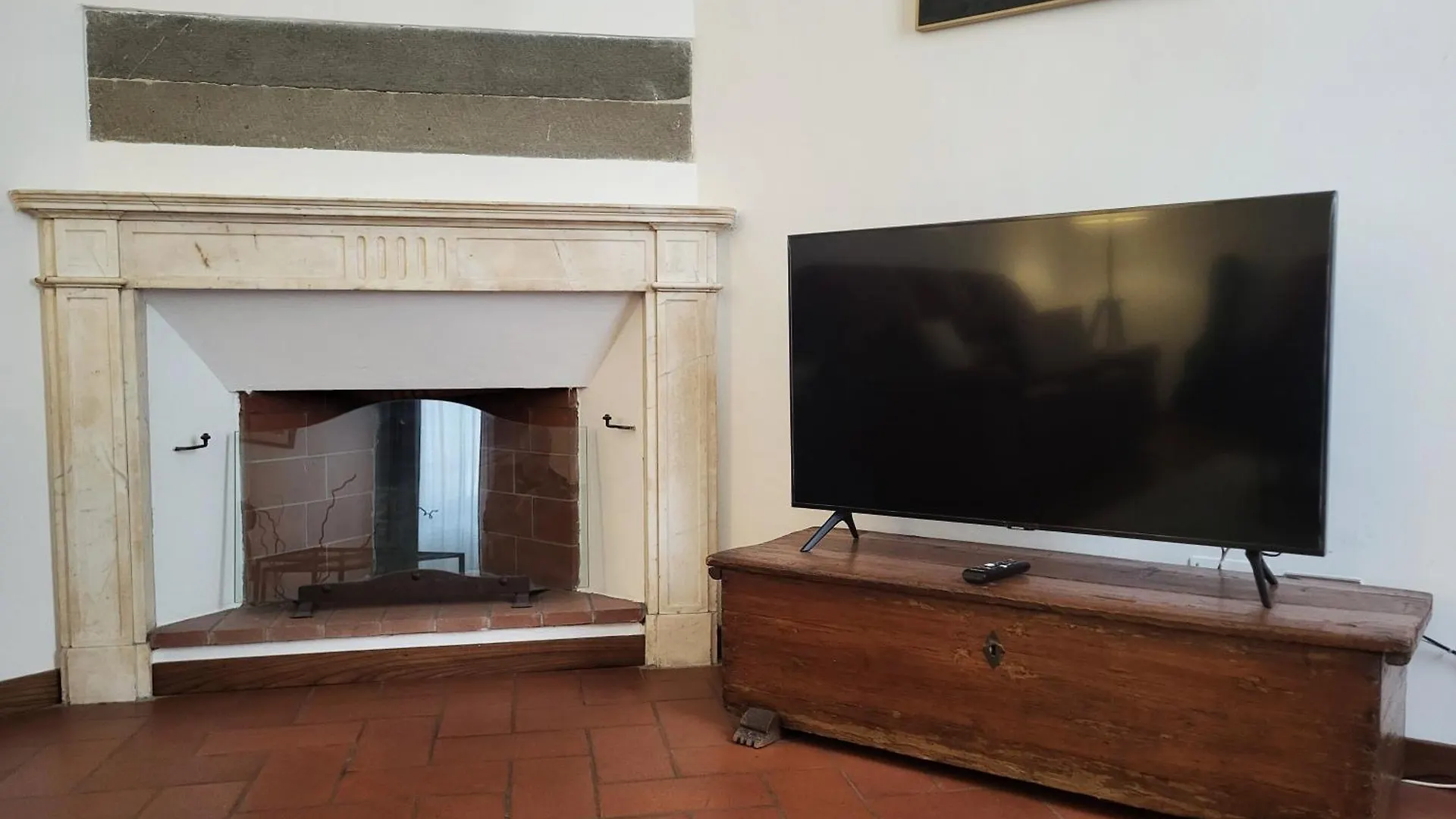 110 Sqm Apartment 6 Sleeps In Santa Croce Florence Italy